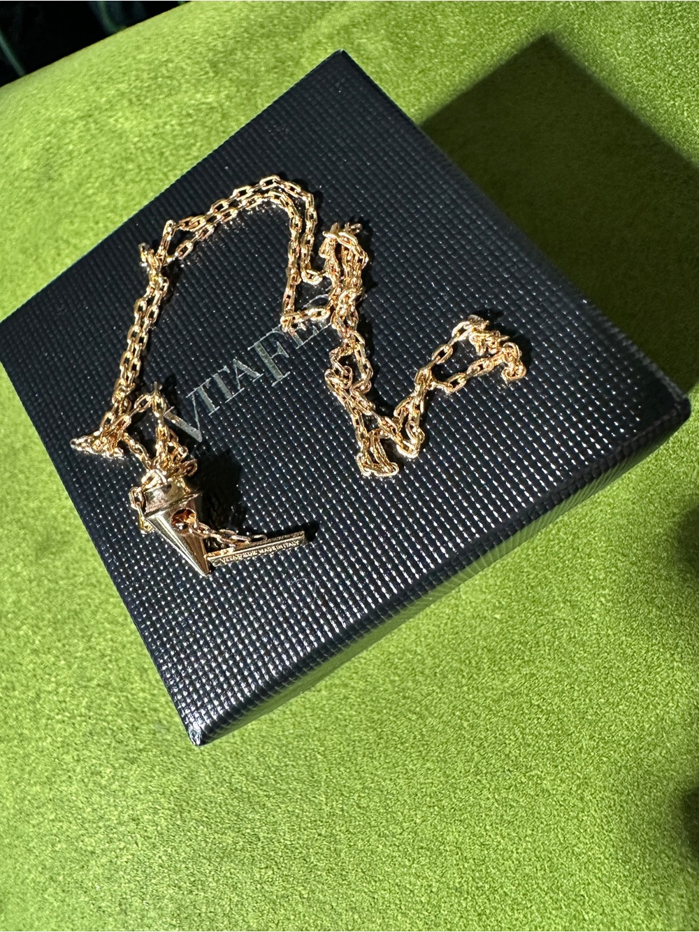 Vita Fede Rose Gold Delicate Titan Spike Arrohead Pendant Toggle Necklace - Picture 2 of 7